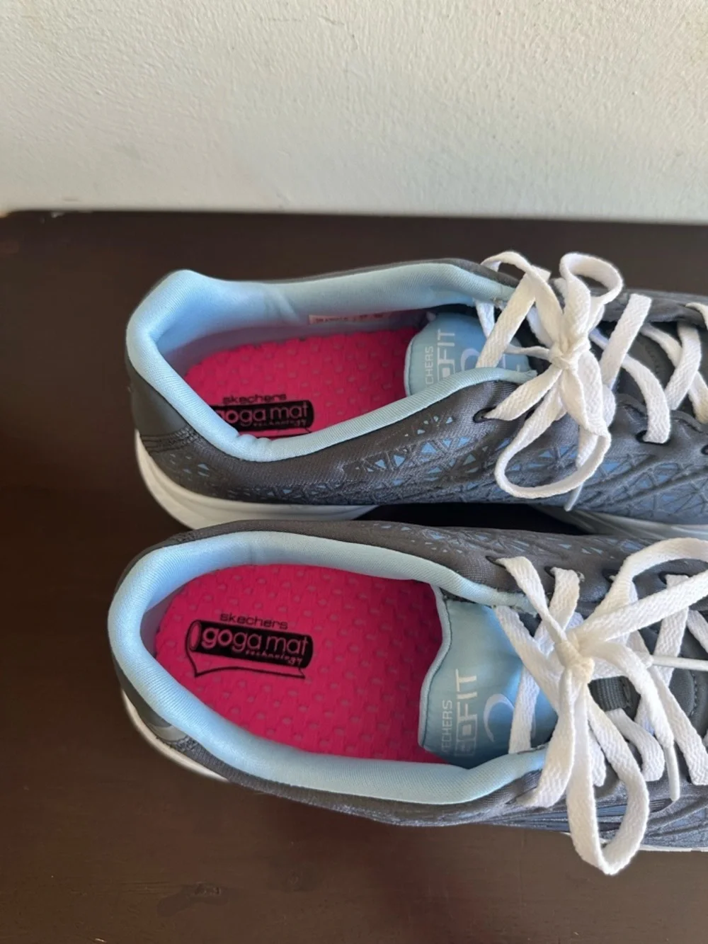 Skechers GOfit 2 Presto Women's Cross-Trainers Size 10 New